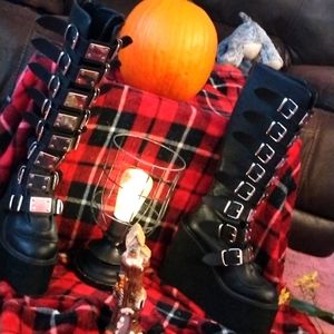 Demonia Platform boots
